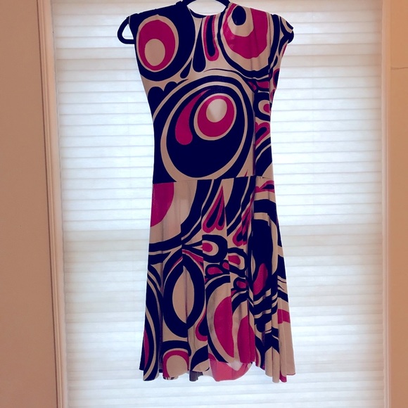 Pink multi dress. Size xl. - Picture 2 of 4